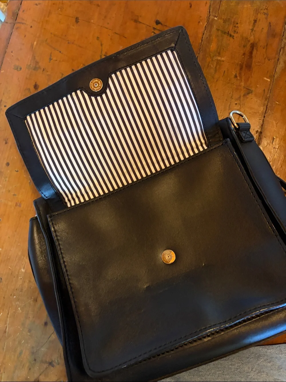 Kate Spade Black Leather Purse